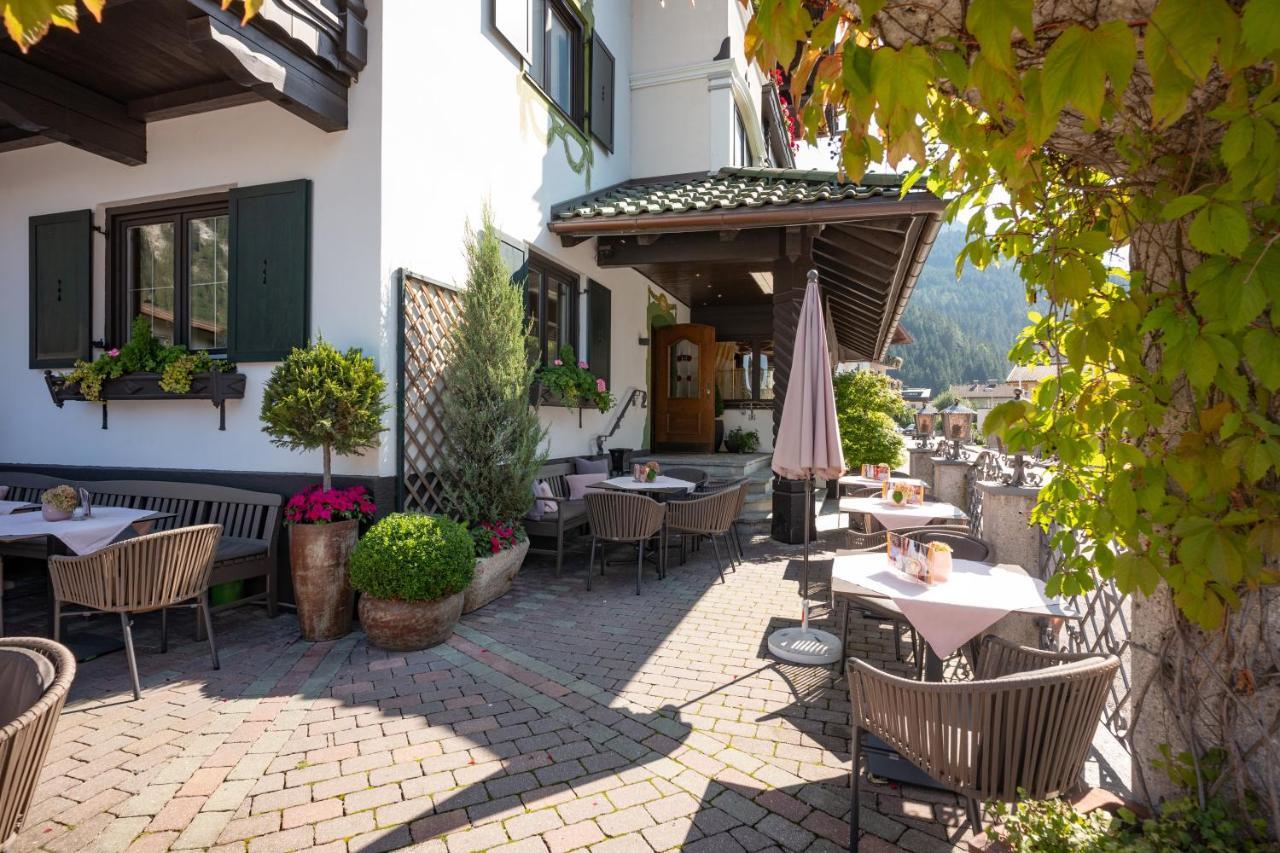 Hotel Jaegerhof Und Jagdhaus Mayrhofen Exterior foto